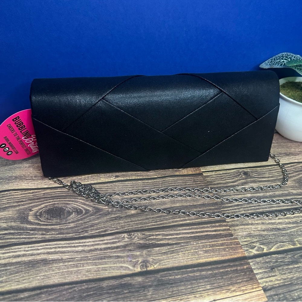 EUC Elegant Black Clutch with Chain Strap for Bridesmaid or Special Occasion